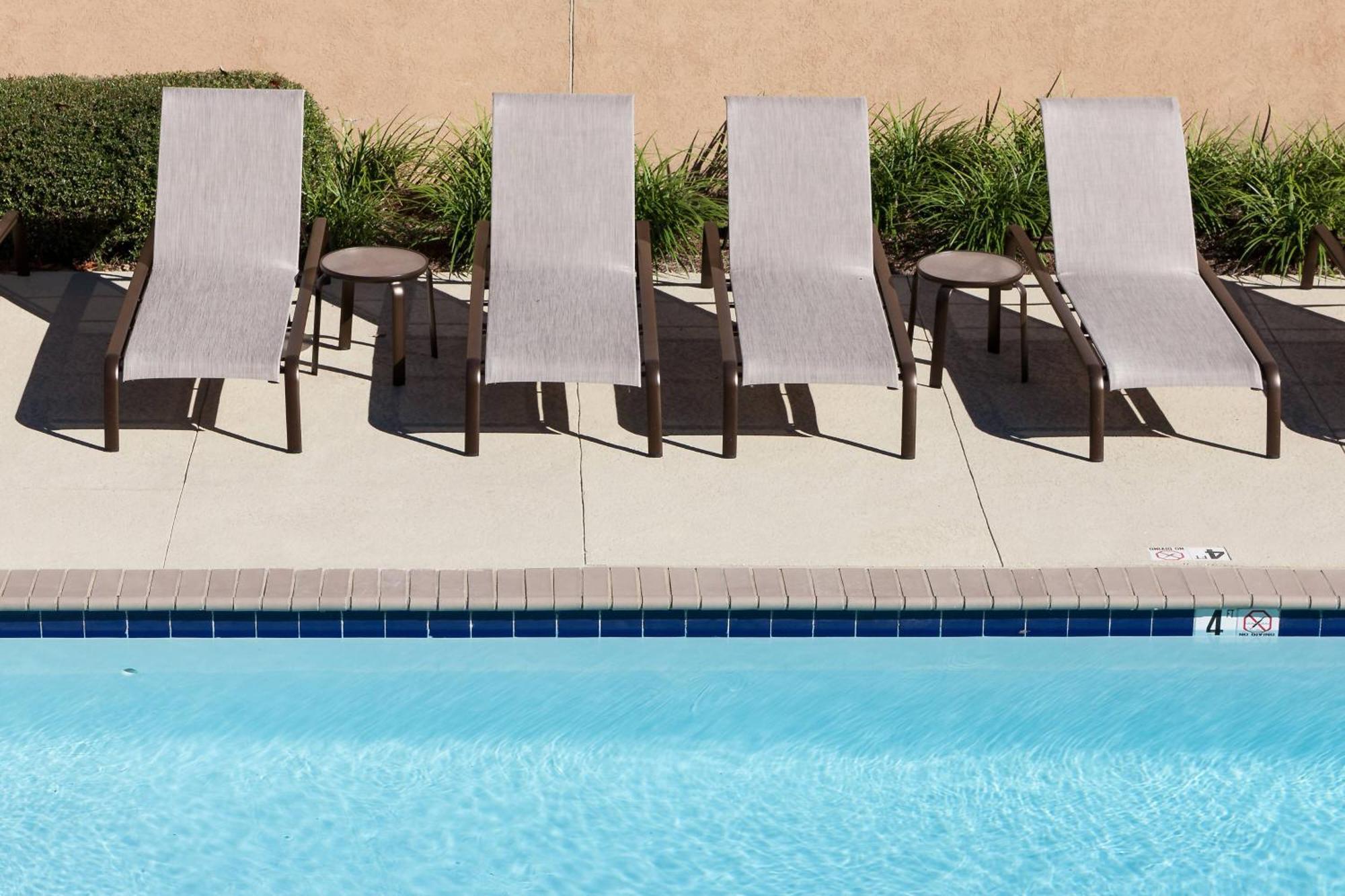 Courtyard By Marriott Birmingham Trussville Eksteriør billede