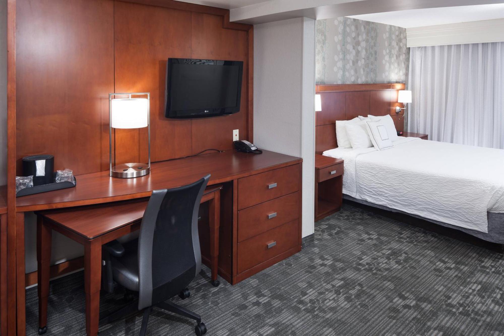 Courtyard By Marriott Birmingham Trussville Eksteriør billede