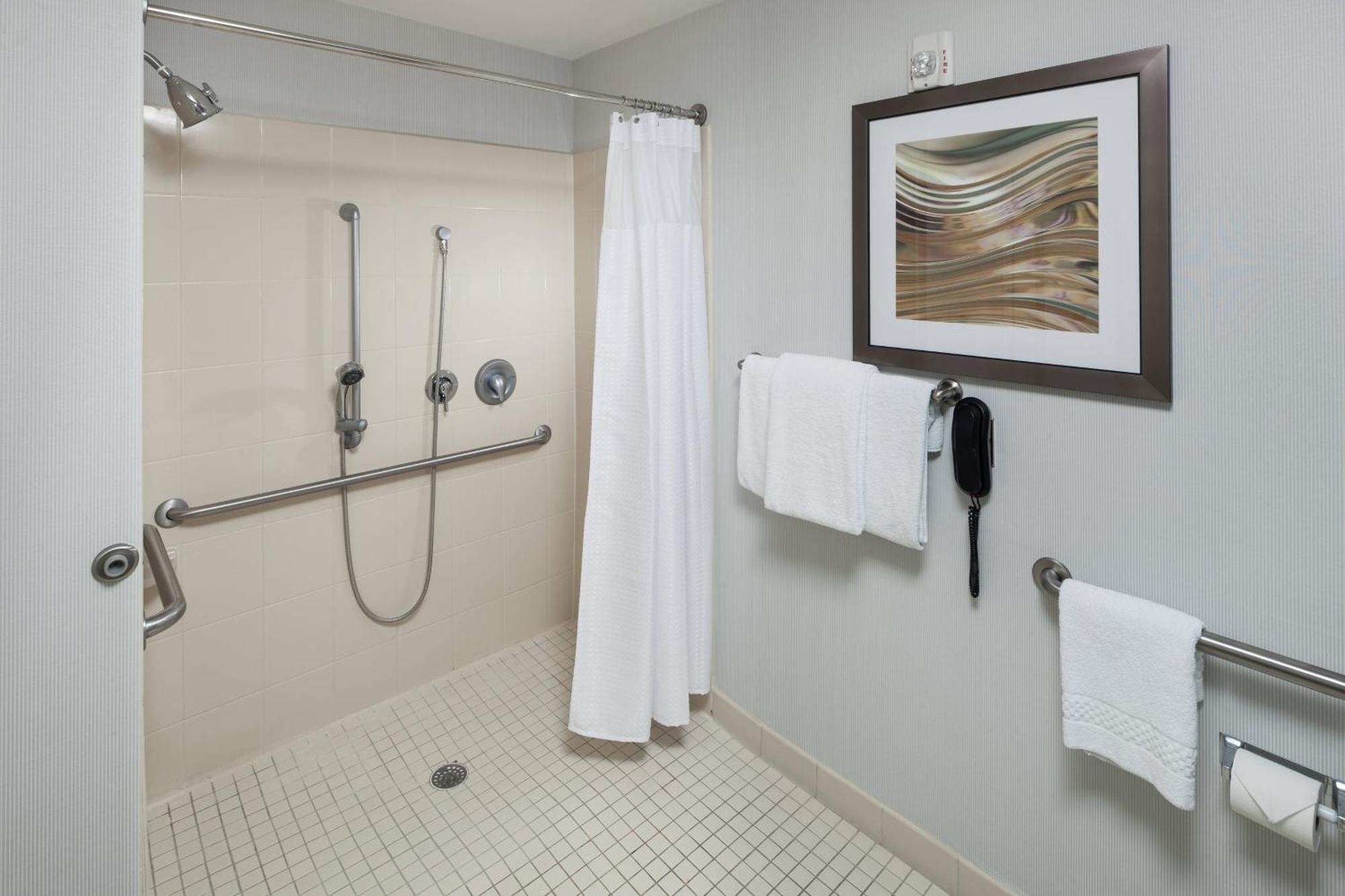 Courtyard By Marriott Birmingham Trussville Eksteriør billede